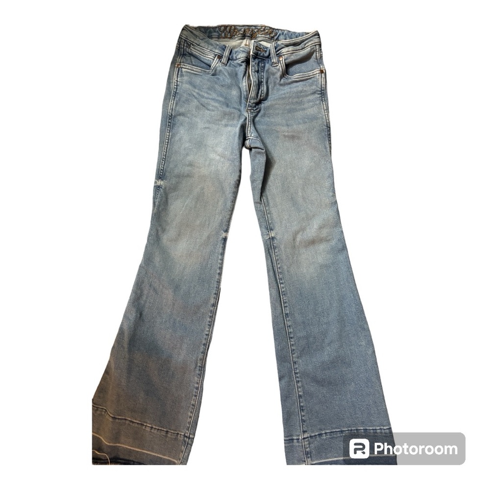 Wrangler Willow – Ultimate Riding Jean.